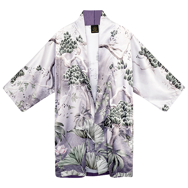 Silver grey kimono in glamorous oriental print