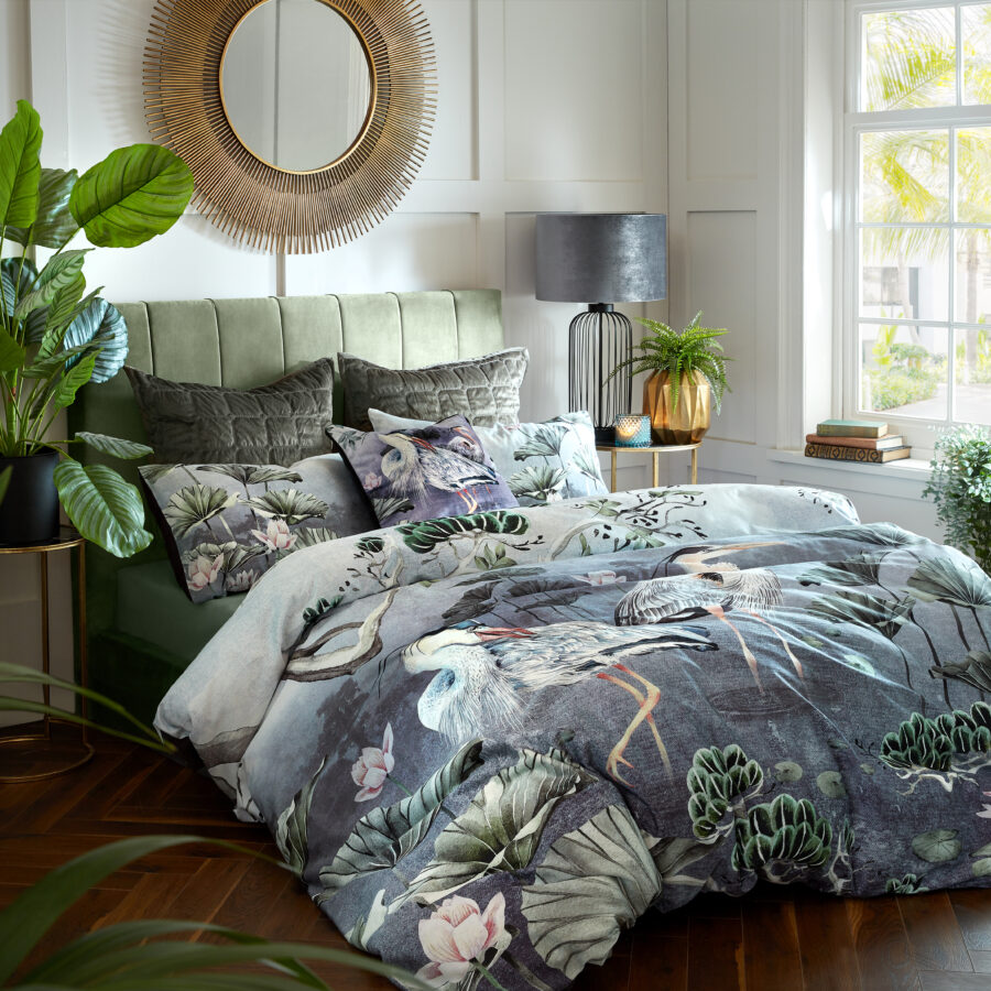 Orient Daybreak bedding set