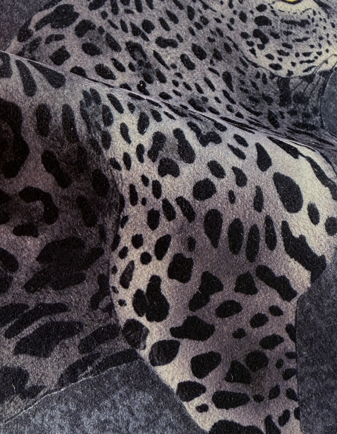 Alternative view of Noir Pantheress Recycled Velvet